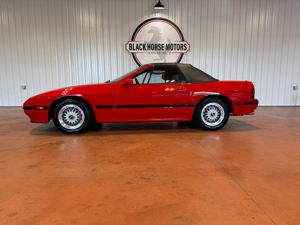 1988 Mazda RX-7 Image 4