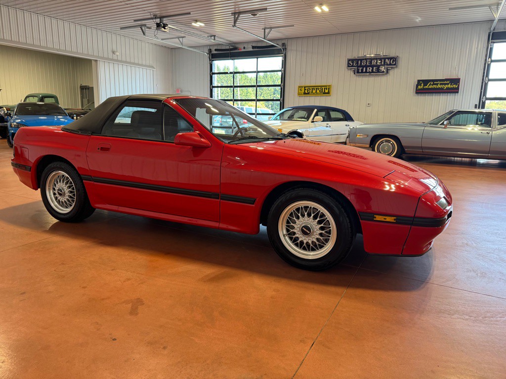 1988 Mazda RX-7 Image 9