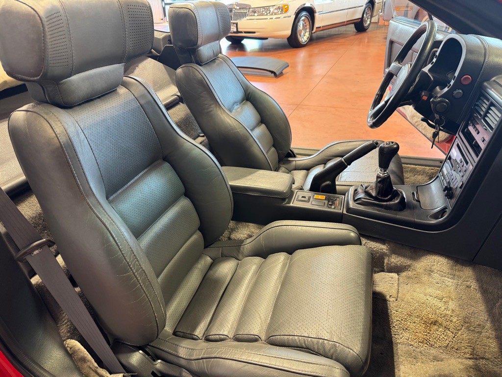 1988 Mazda RX-7 Image 25