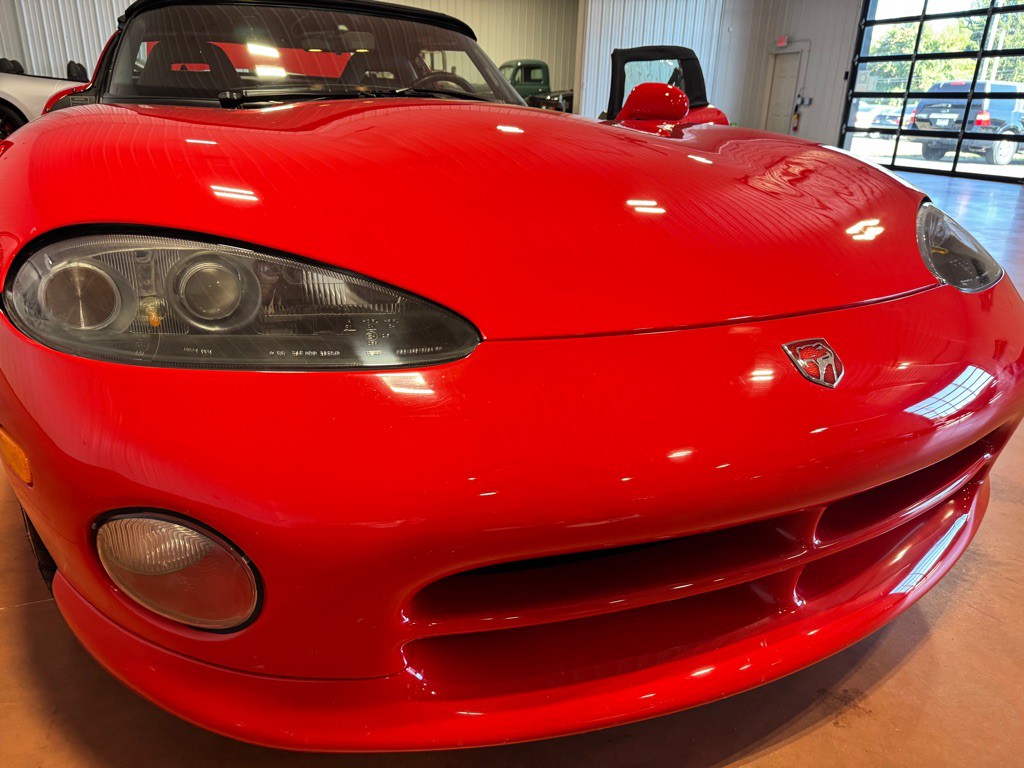 1994 Dodge Viper Image 9