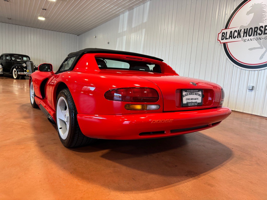 1994 Dodge Viper Image 15
