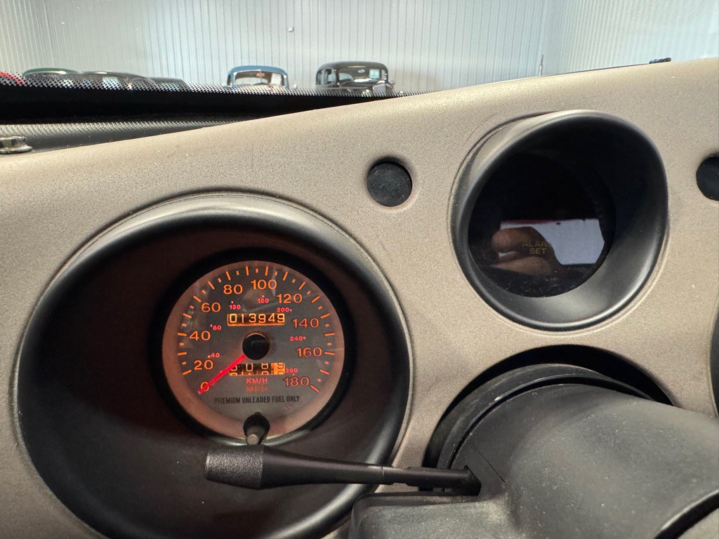1994 Dodge Viper Image 37