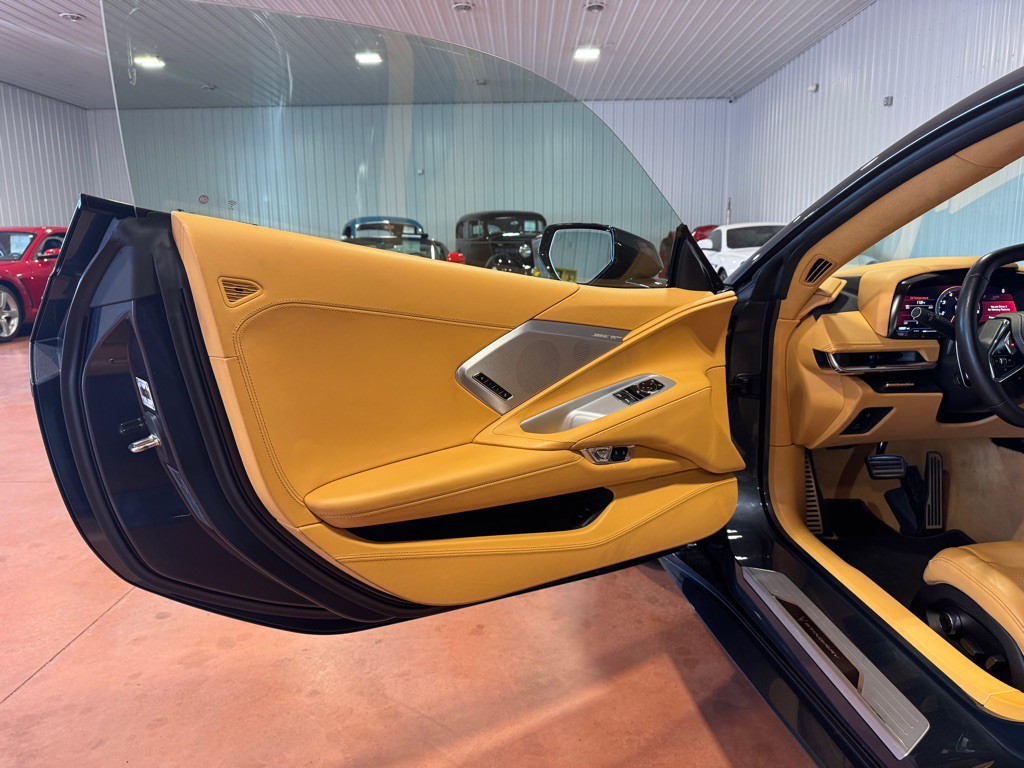 2020 Chevrolet Corvette Image 18