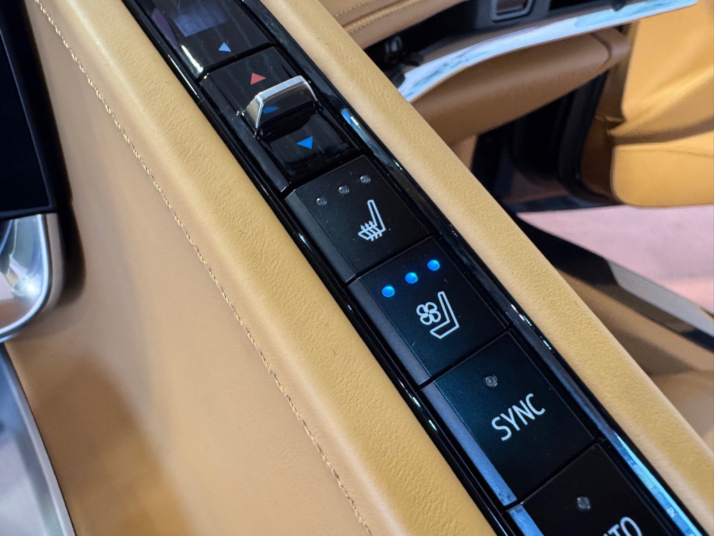 2020 Chevrolet Corvette Image 35