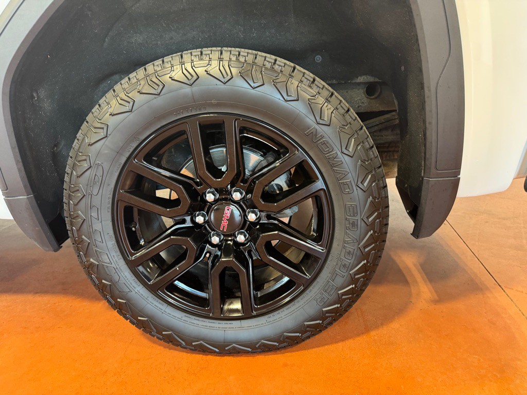 2021 GMC Sierra Image 11