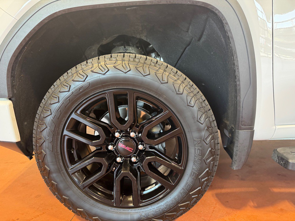 2021 GMC Sierra Image 12