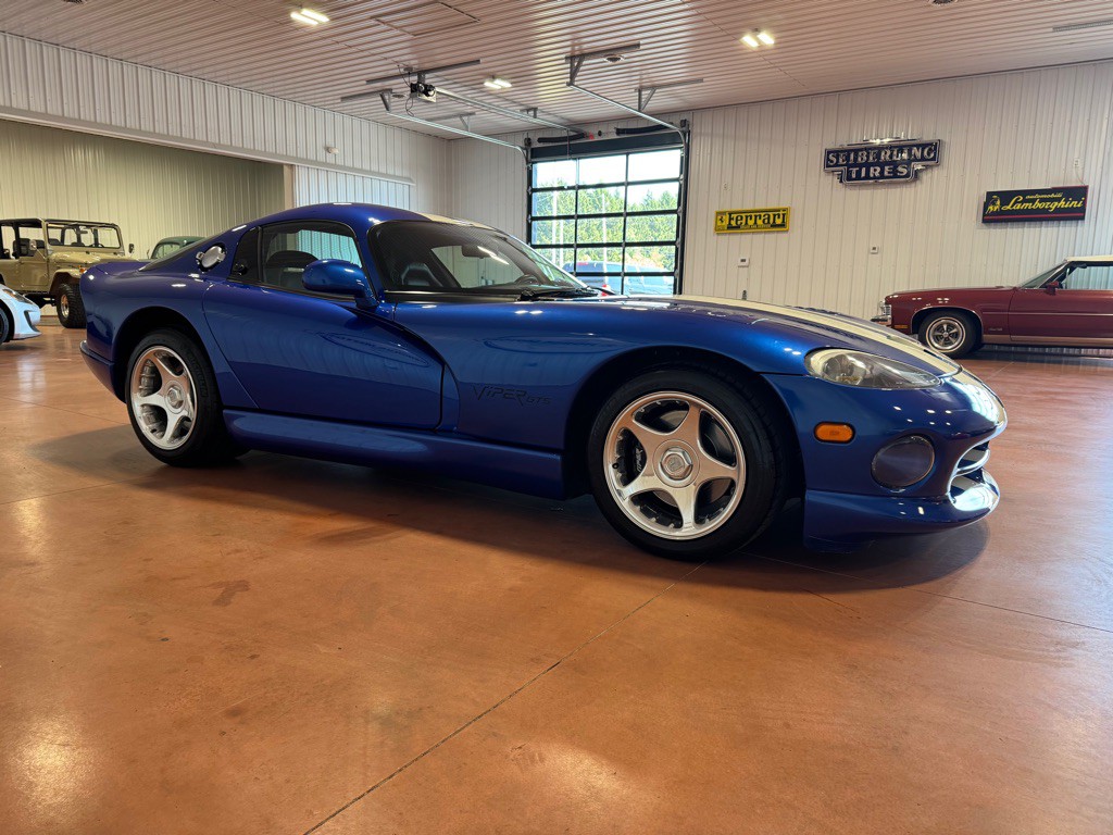1997 Dodge Viper Image 7
