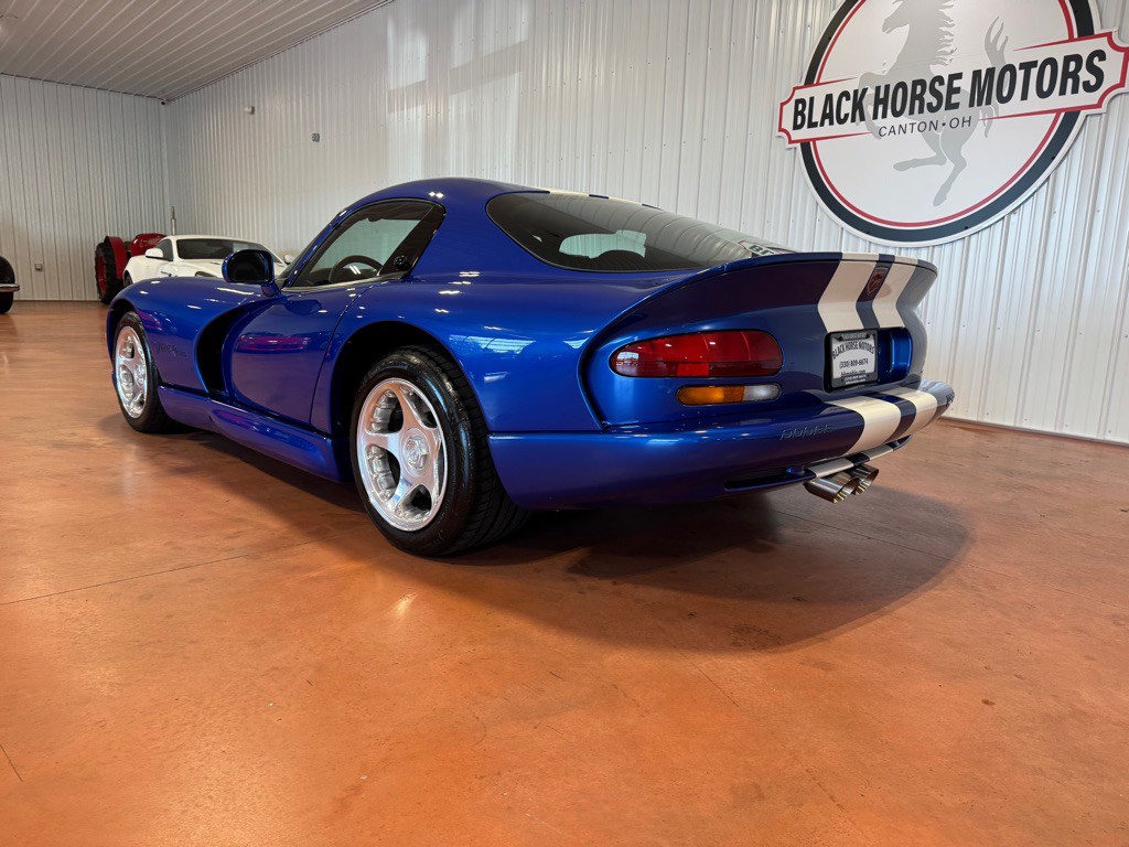 1997 Dodge Viper Image 10