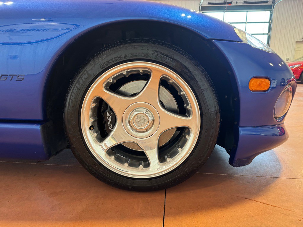 1997 Dodge Viper Image 15