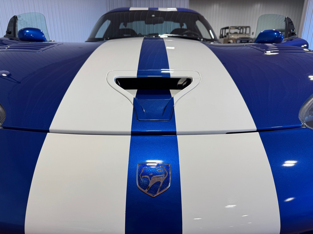 1997 Dodge Viper Image 18