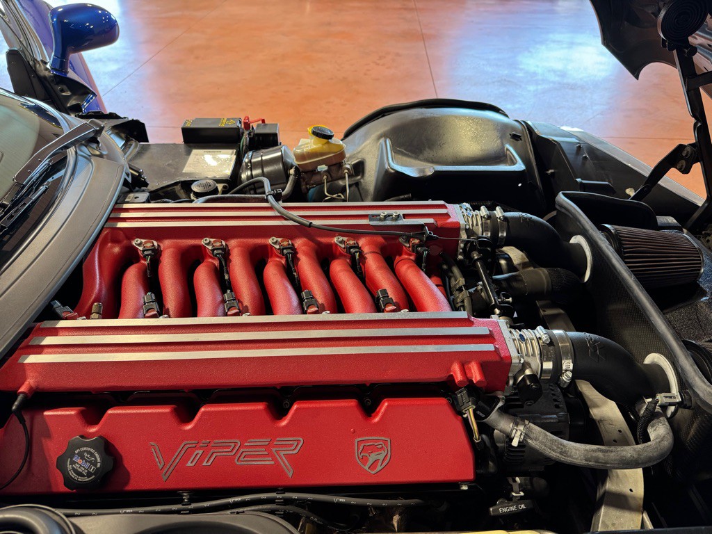 1997 Dodge Viper Image 38