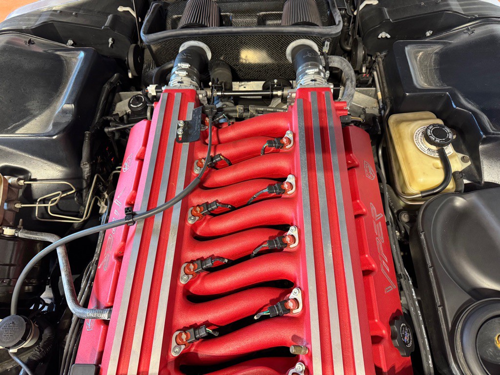 1997 Dodge Viper Image 39