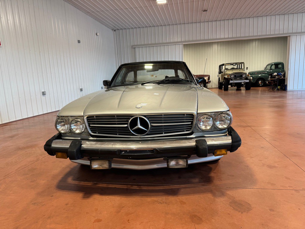 1974 Mercedes-Benz 420-Class Image 5