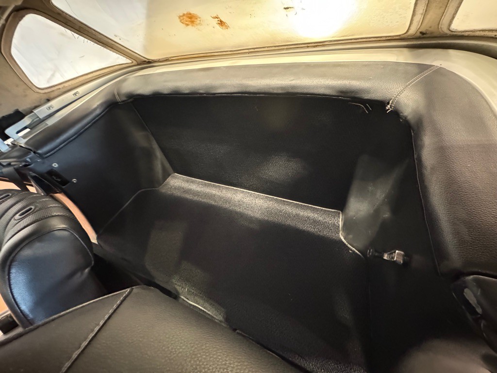 1974 Mercedes-Benz 420-Class Image 18
