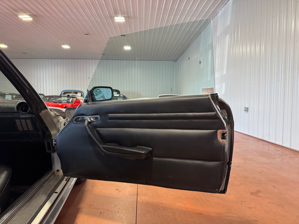 1974 Mercedes-Benz 420-Class Image 19