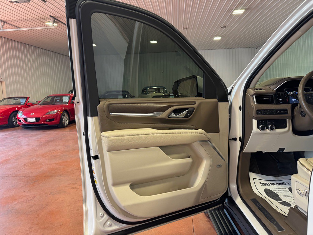 2021 GMC Yukon Image 15
