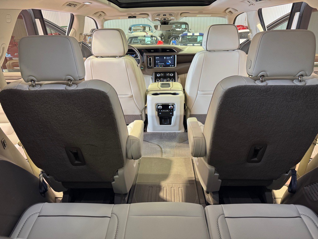2021 GMC Yukon Image 30
