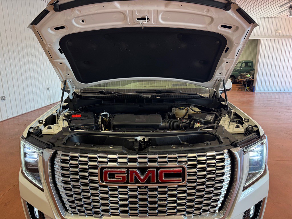 2021 GMC Yukon Image 47
