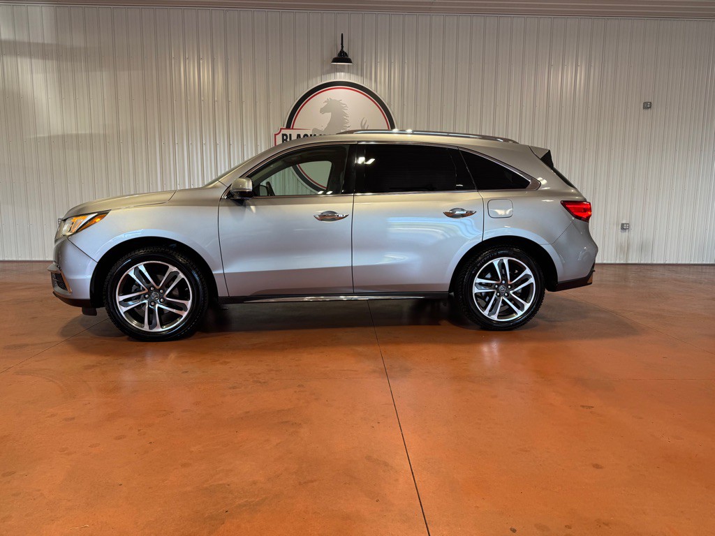 2017 Acura MDX Image 2