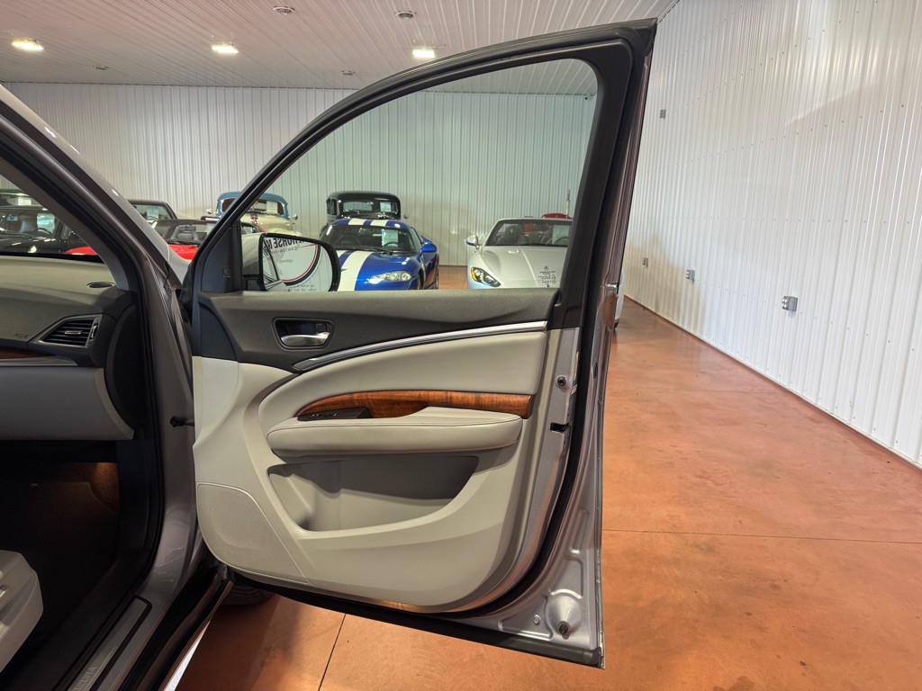 2017 Acura MDX Image 22