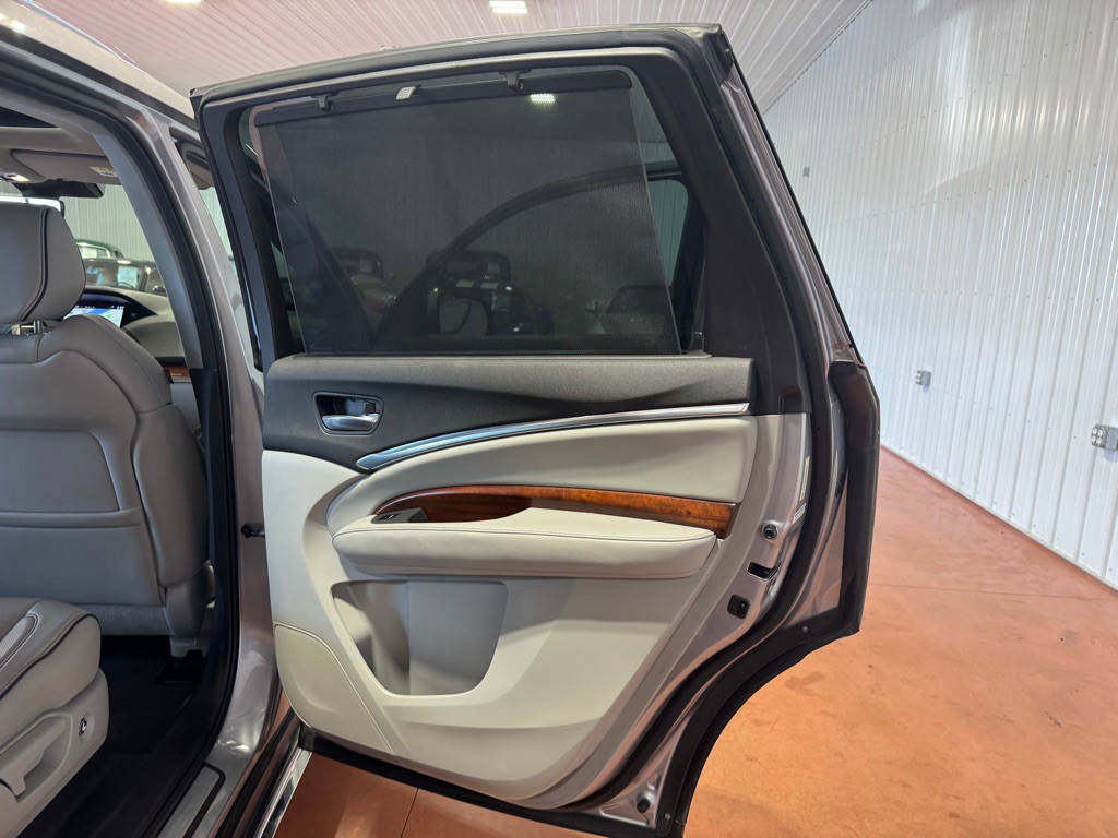 2017 Acura MDX Image 25