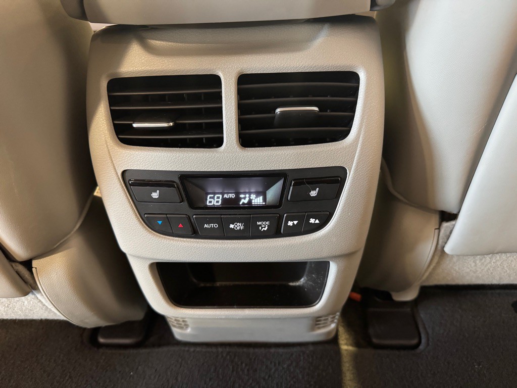2017 Acura MDX Image 44