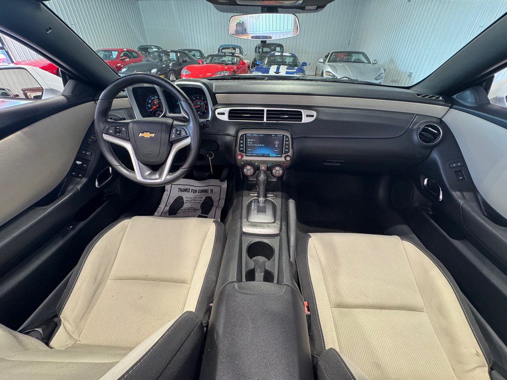 2015 Chevrolet Camaro Image 20