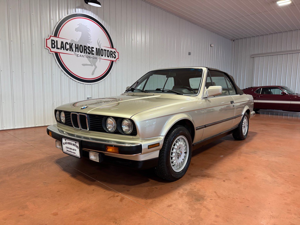 1990 BMW 3 Series Image 5