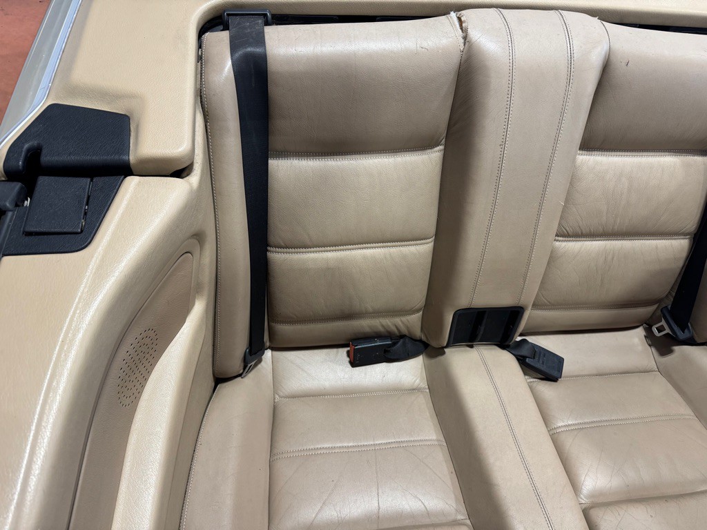 1990 BMW 3 Series Image 26