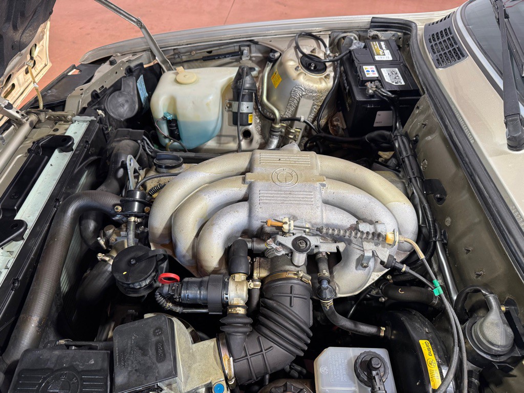 1990 BMW 3 Series Image 40