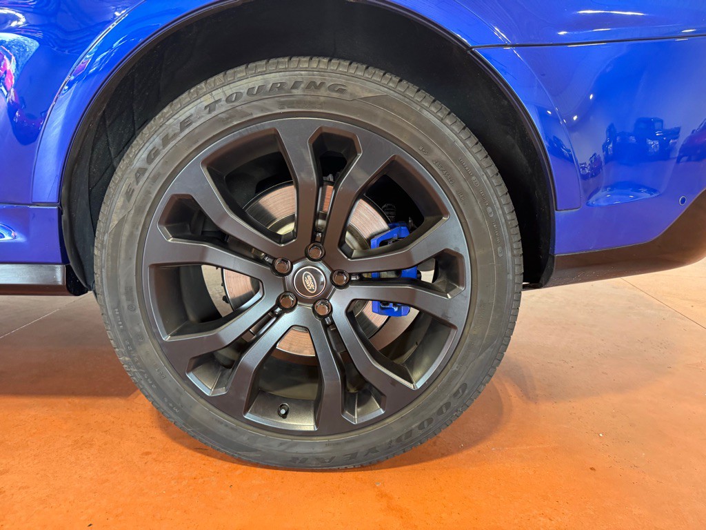 2017 Land Rover Range Rover Sport Image 13