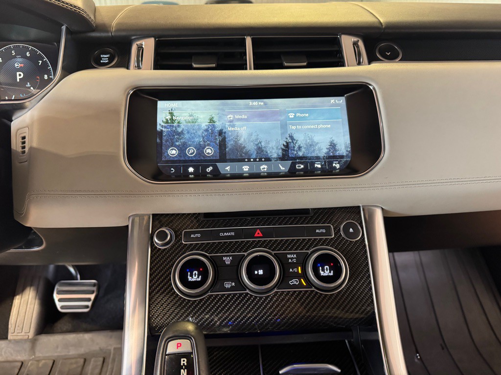 2017 Land Rover Range Rover Sport Image 33