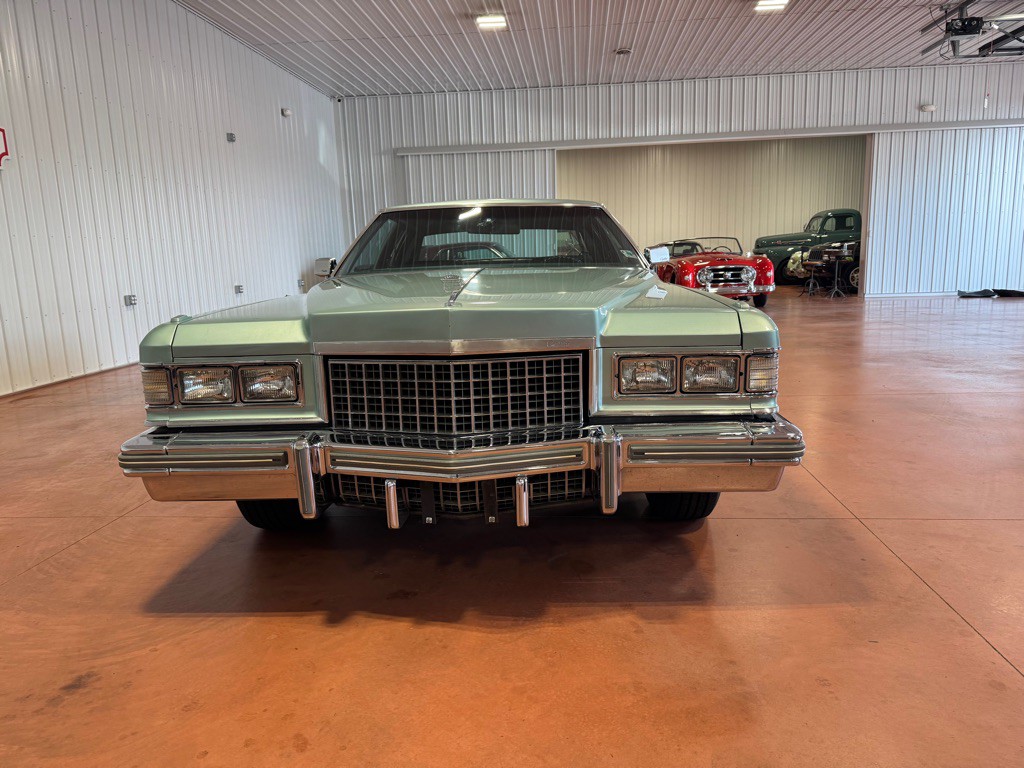 1976 Cadillac DeVille Image 5