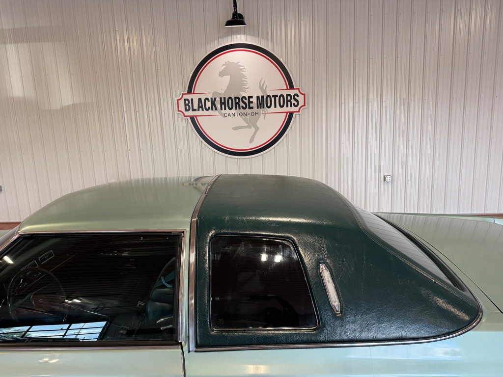 1976 Cadillac DeVille Image 13