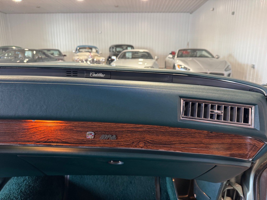 1976 Cadillac DeVille Image 27