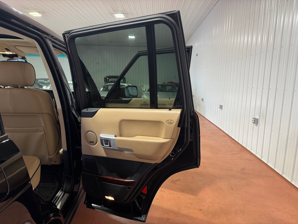 2006 Land Rover Range Rover Image 24