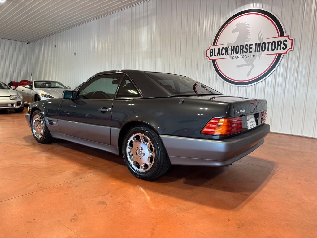 1995 Mercedes-Benz SL-Class Image 14