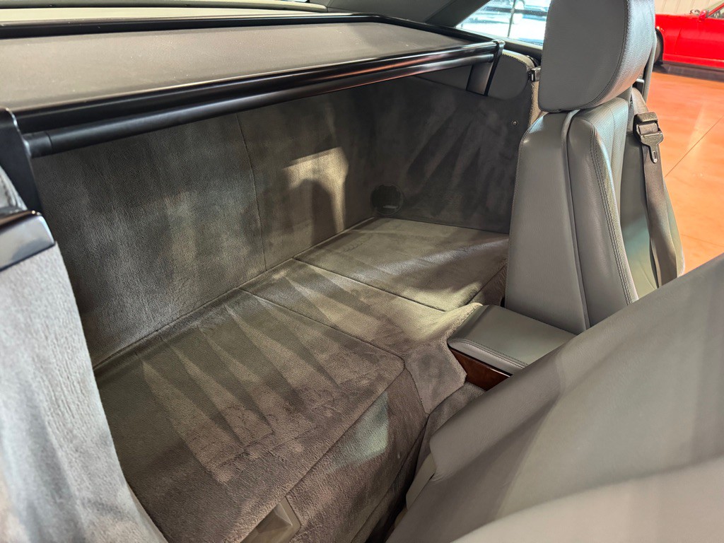 1995 Mercedes-Benz SL-Class Image 23
