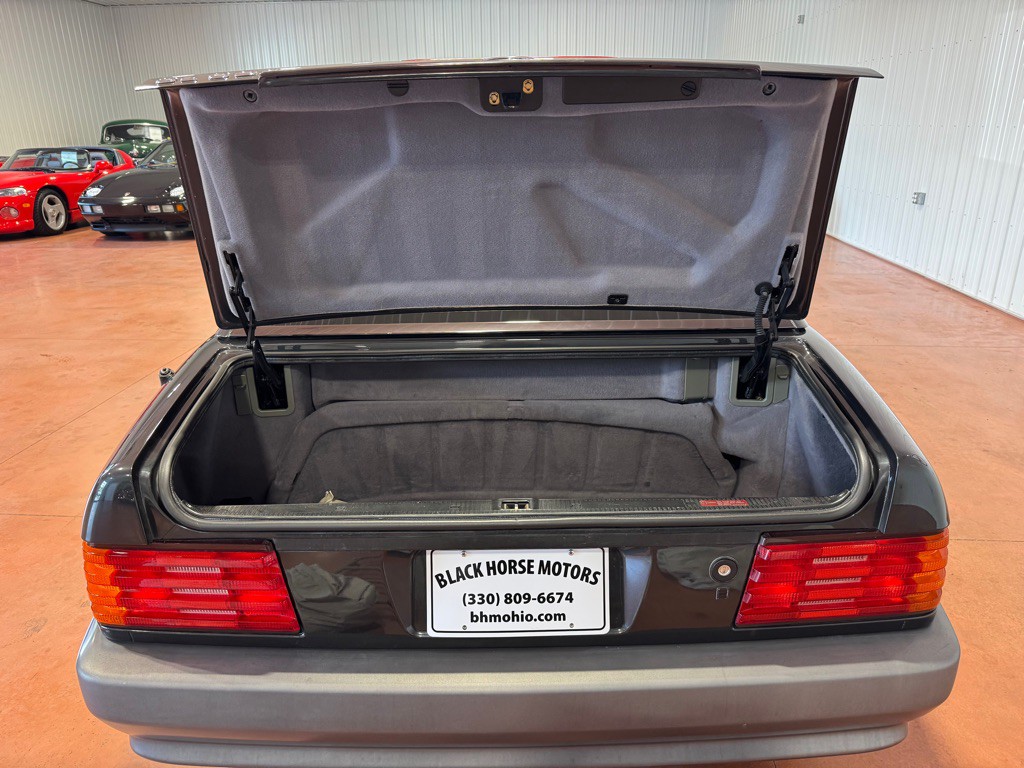 1995 Mercedes-Benz SL-Class Image 30