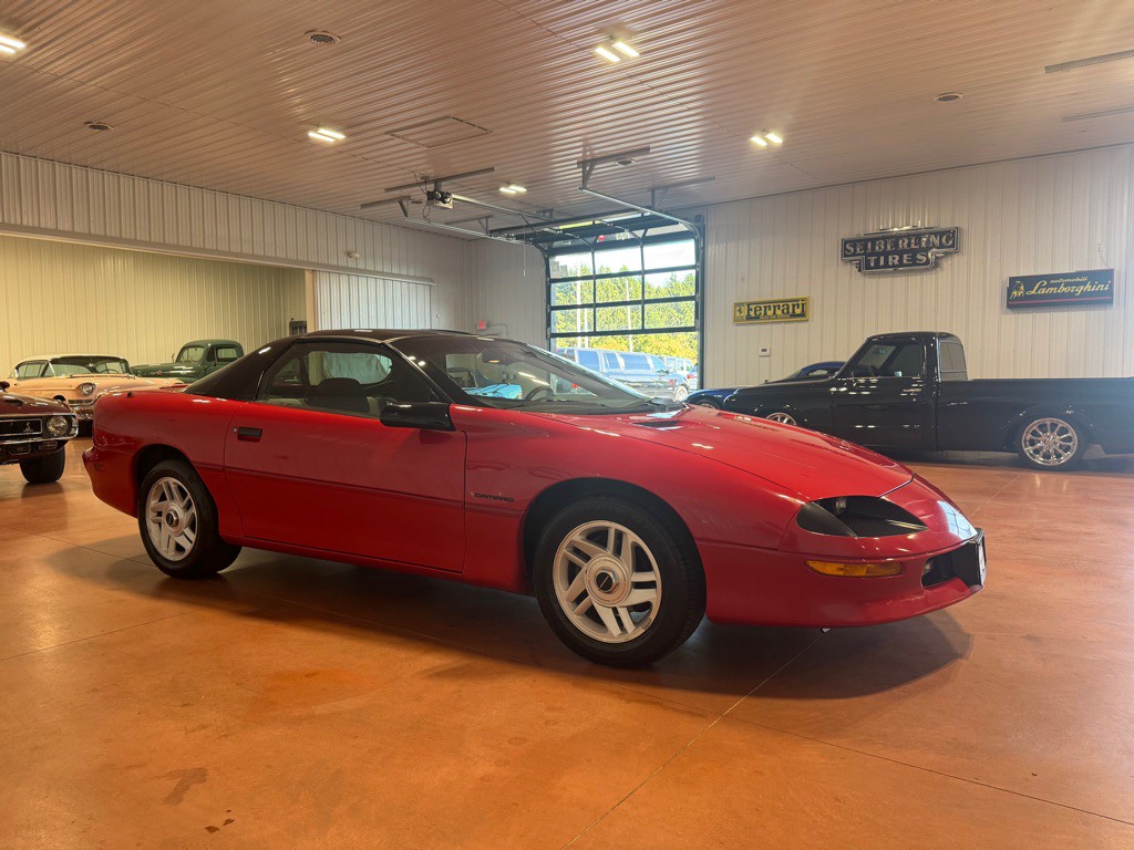1994 Chevrolet Camaro Image 7