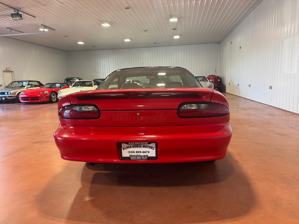 1994 Chevrolet Camaro Image 9