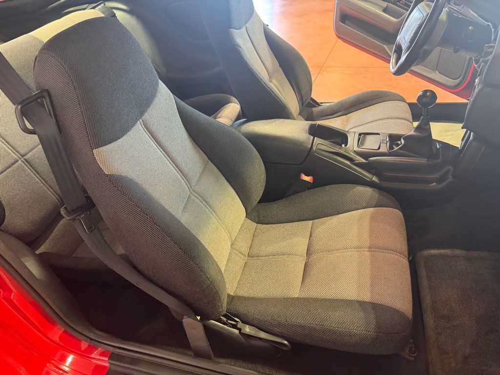 1994 Chevrolet Camaro Image 23