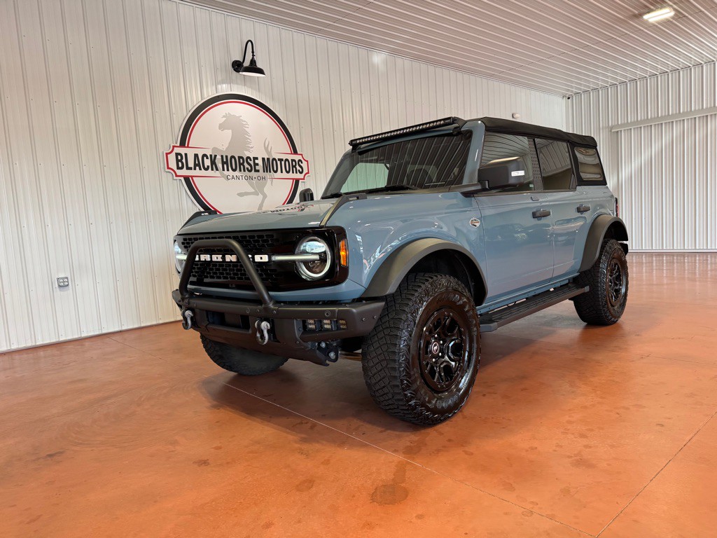 2022 Ford Bronco Image 4