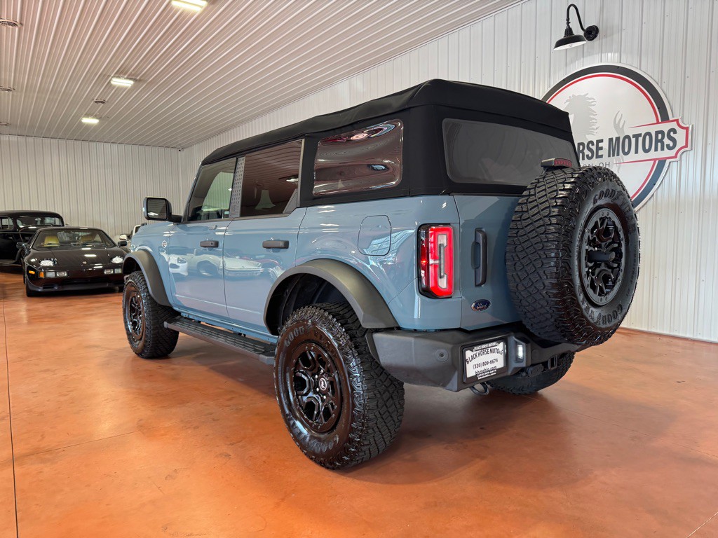 2022 Ford Bronco Image 10