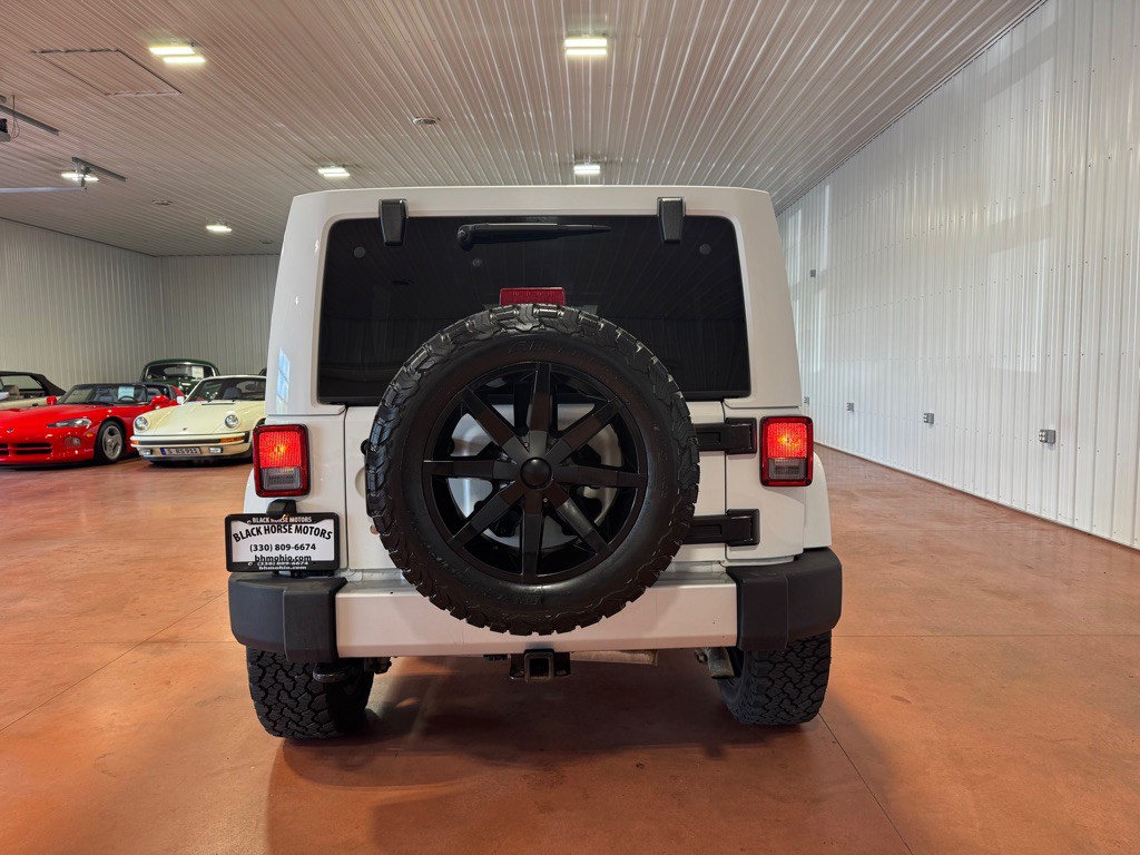 2012 Jeep Wrangler Unlimited Image 9