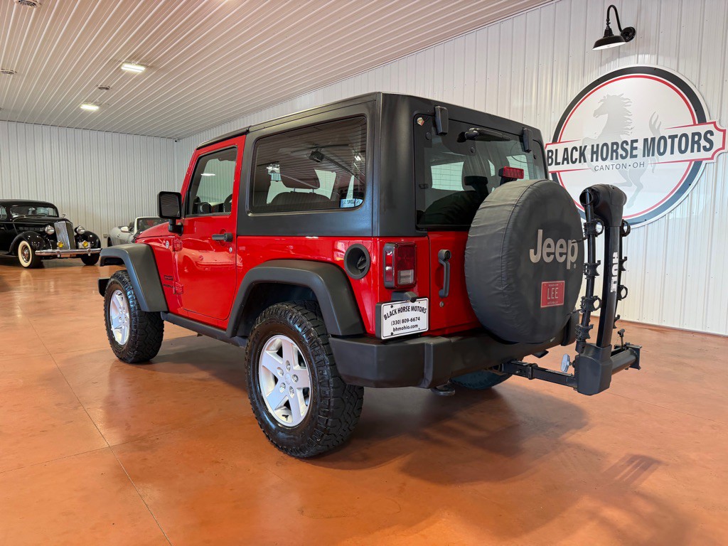 2013 Jeep Wrangler Image 12