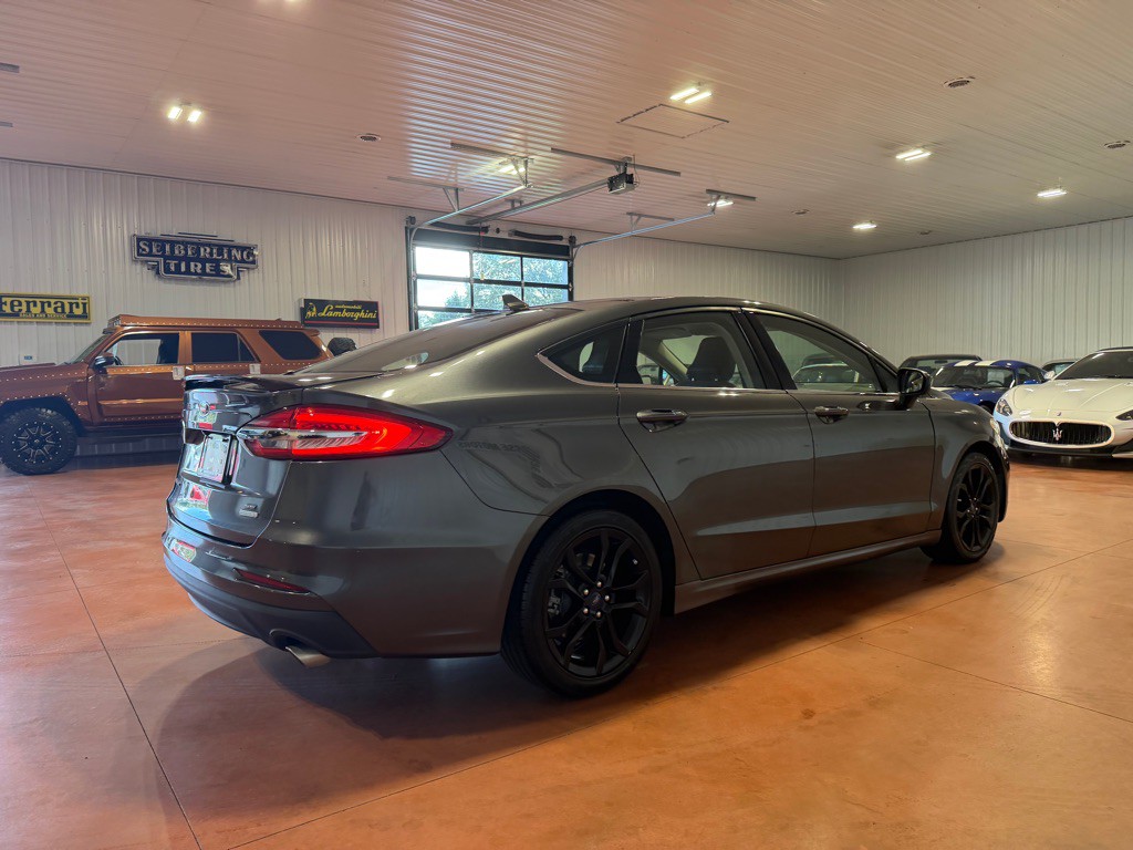 2019 Ford Fusion Image 8