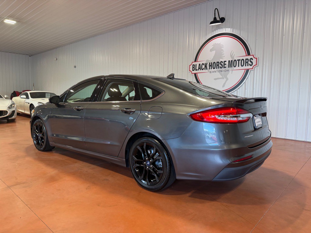2019 Ford Fusion Image 10