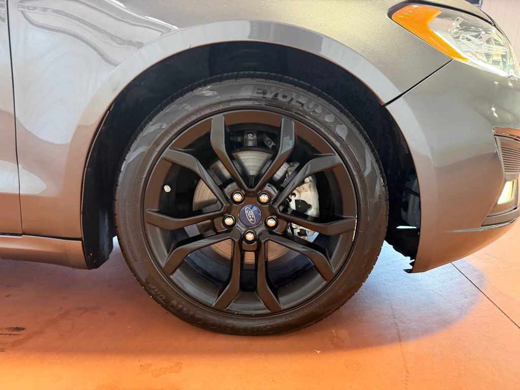 2019 Ford Fusion Image 14