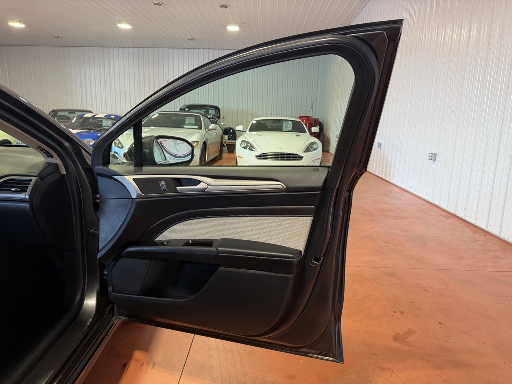 2019 Ford Fusion Image 21